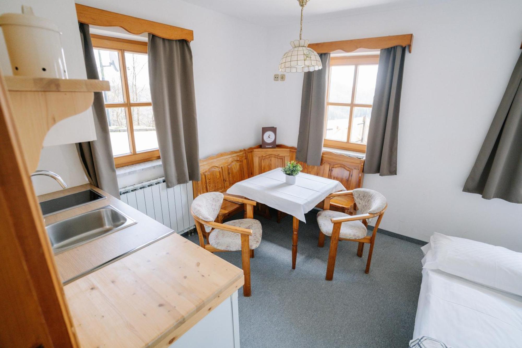 Penzion Jelenov Greben 3*